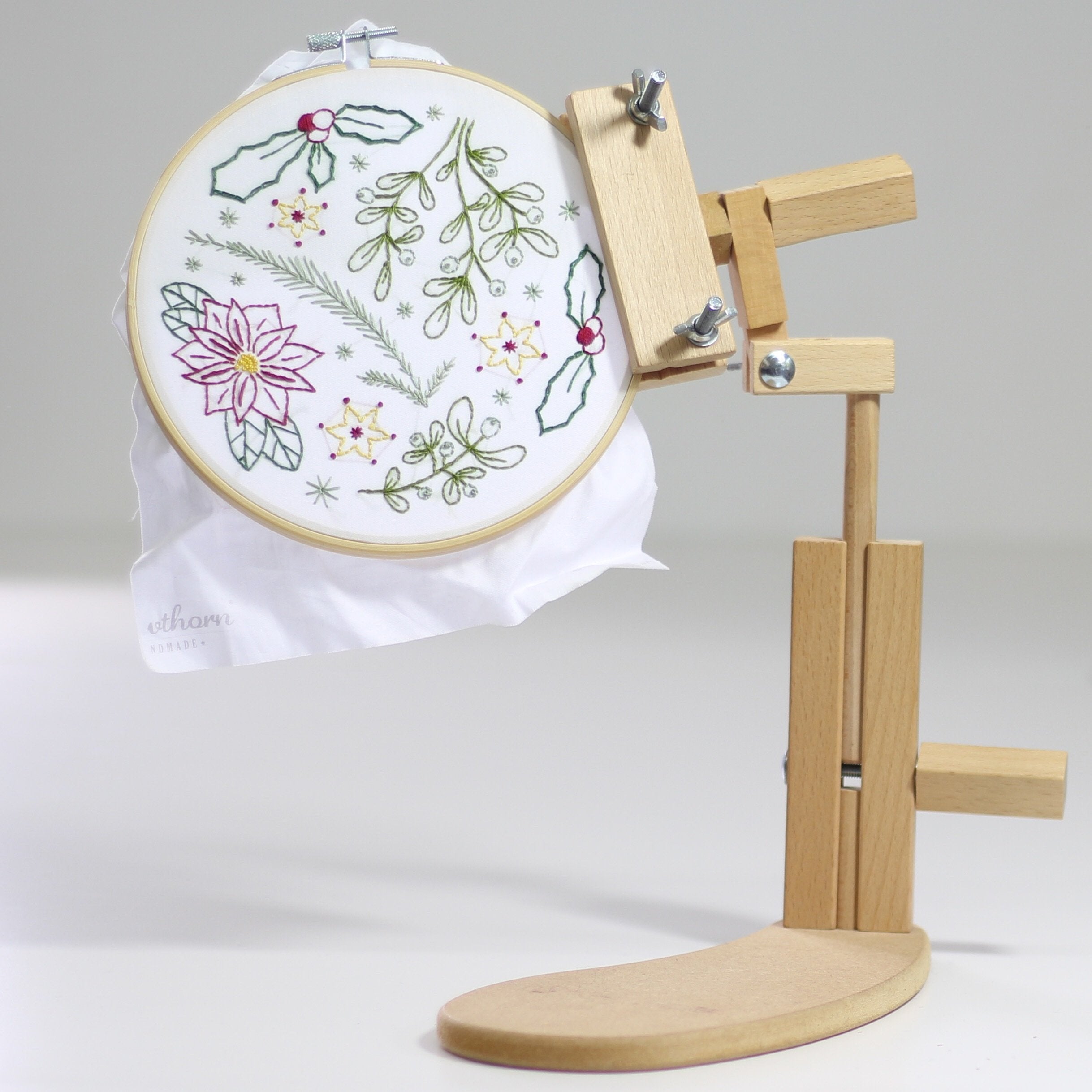 Embroidery Hoop Holder :: one handed embroidery